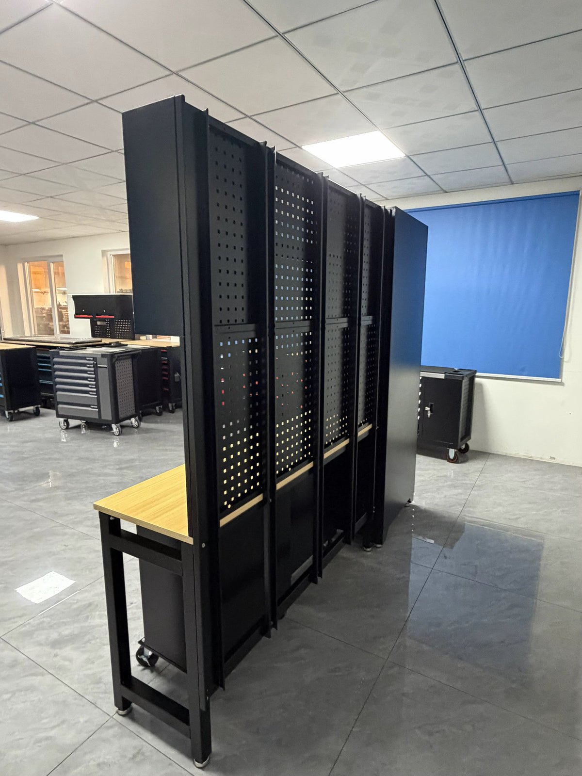 TREGGO BAU MASTER 236 – Stražnja konstrukcija